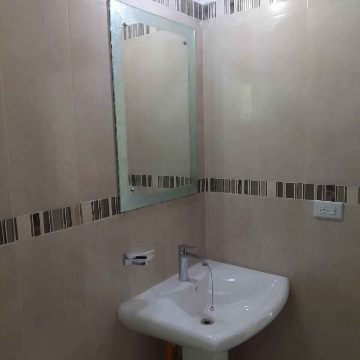Gorgeous 1 Bedroom Apartment In The Kingston Hills 외부 사진